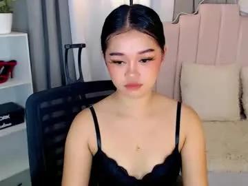 Roxxy_blossom from Chaturbate