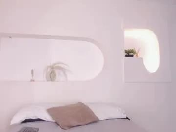 sara__jones_ from Chaturbate