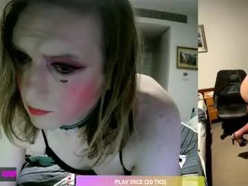 Sissycdmish from Chaturbate