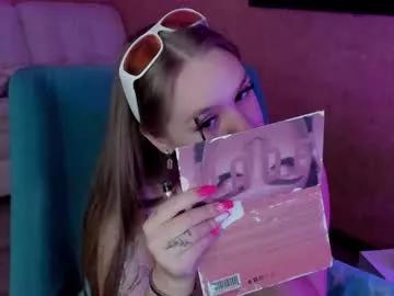 sofa_bunny from Chaturbate is Freechat