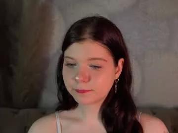 softpetalcharm from Chaturbate is Freechat