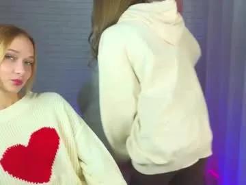 strawberryglow from Chaturbate is Freechat