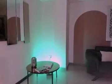 Sussybell_ from Chaturbate