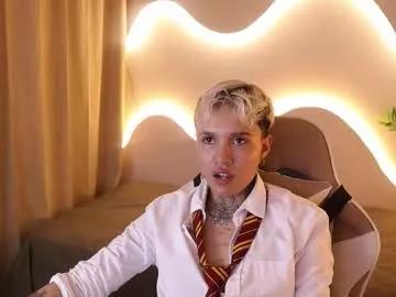 suzu_wolf from Chaturbate is Freechat
