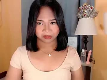 Sweet_hoelly from Chaturbate