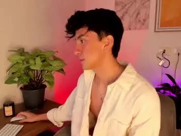 Sweettaaron from Chaturbate