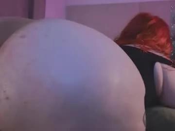 Tara_renn from Chaturbate