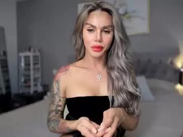 therealqueenkylie from Chaturbate is Freechat