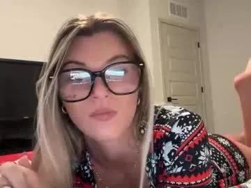 therosiecheeks from Chaturbate is Freechat