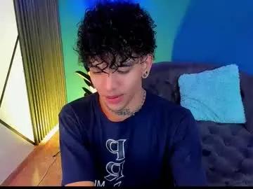 Todoroki_g from Chaturbate