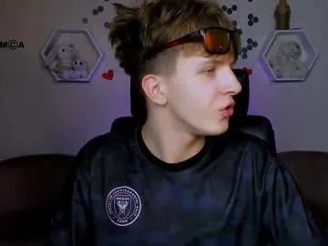 travis_wolf_ from Chaturbate is Freechat