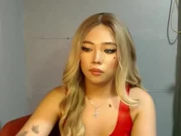 trexie_fucks15 from Chaturbate is Freechat