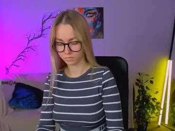 victoria_pretty_ from Chaturbate is Freechat