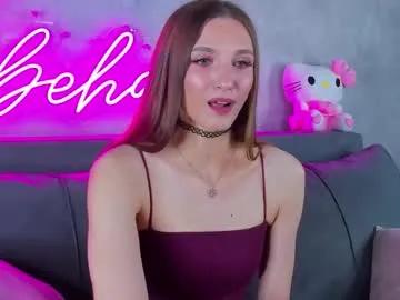 virdjinia_green from Chaturbate is Freechat