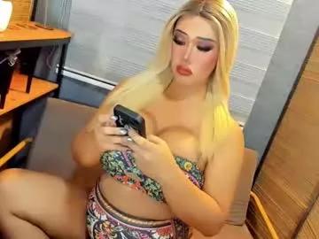 Xxtastefullayeshaxx from Chaturbate