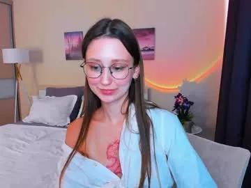 yourlovelystory from Chaturbate is Freechat