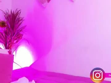 zaradaviss from Chaturbate