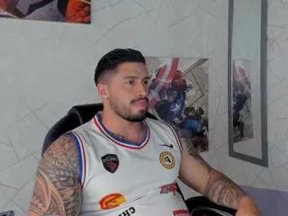 cristian_walker from Flirt4Free is Freechat