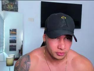 lewis_smith from Flirt4Free is Freechat