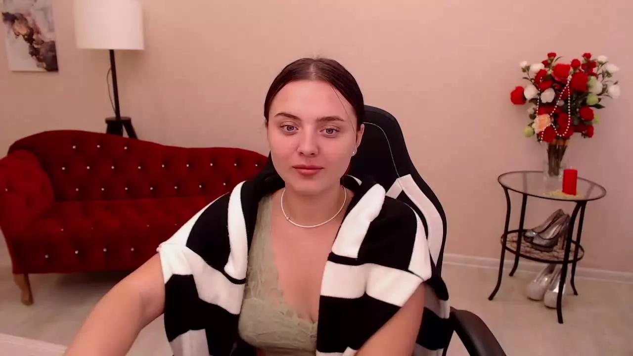 MoranaMorris1 from Streamray is Freechat