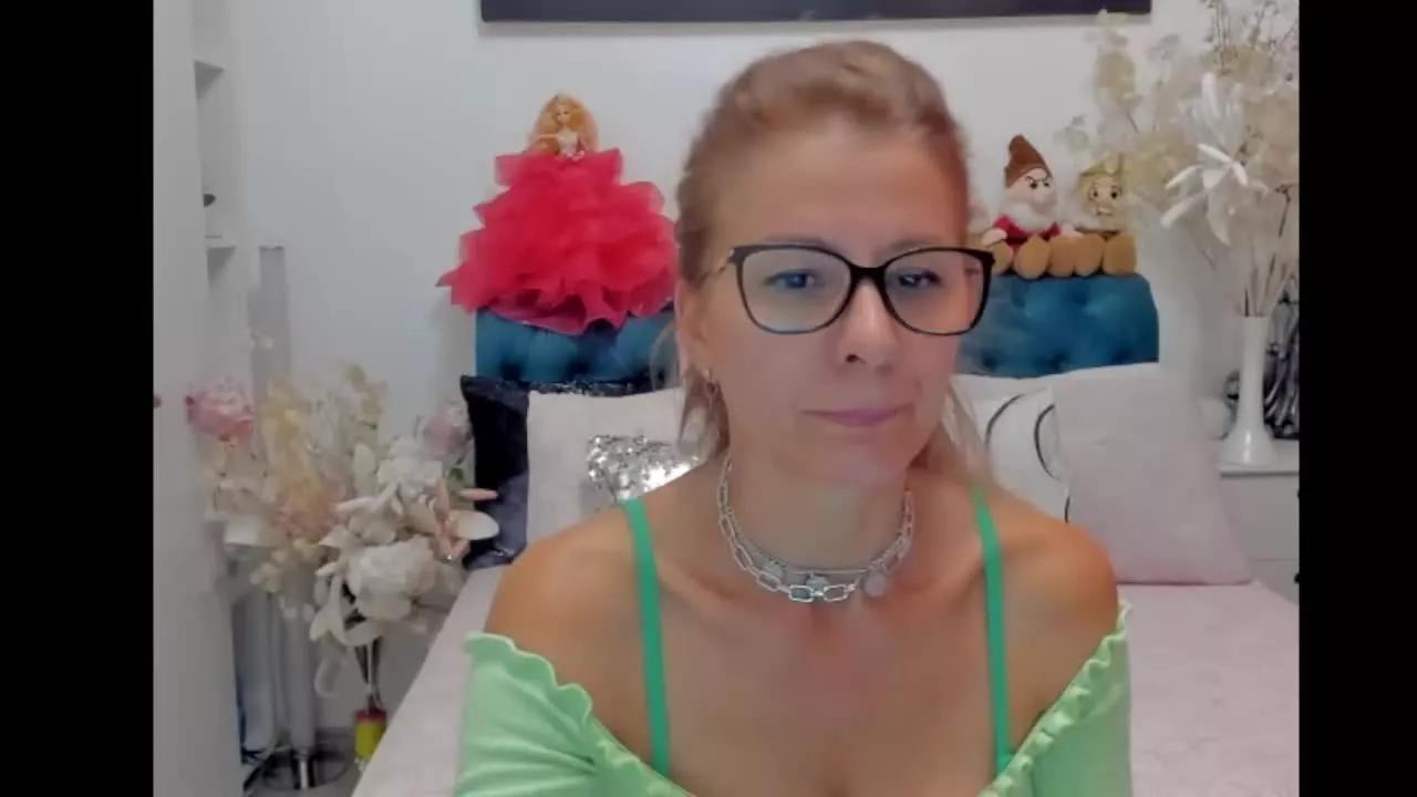 SalomeJade from Streamray is Freechat