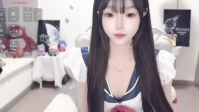 -EEBABY from StripChat