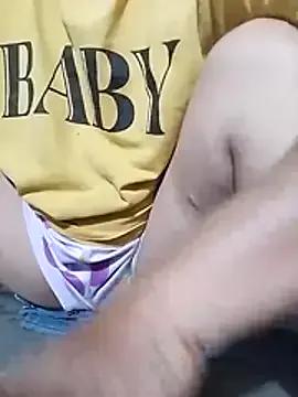 -Hazel-123 from StripChat is Freechat