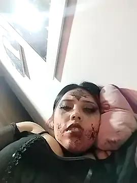 -iamselene from StripChat is Freechat