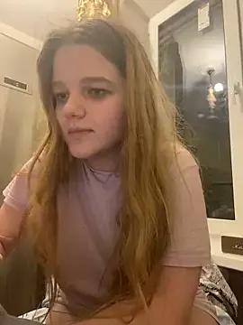 -MimmiLissa- from StripChat is Freechat