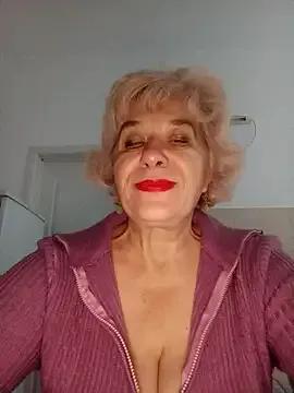 52MiaLove02 from StripChat is Freechat
