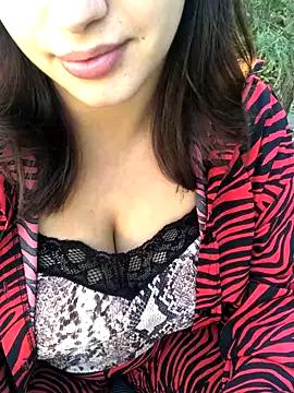 69Laura696 from StripChat is Freechat