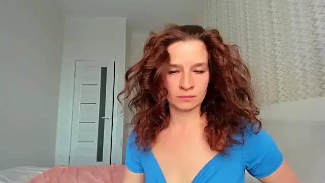 __MaryLee__ from StripChat is Freechat