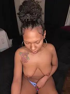 __suki from StripChat is Freechat