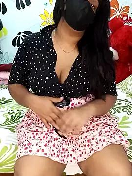 _Hot_Kisses_ from StripChat is Freechat