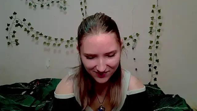 _kikiclark__ from StripChat is Freechat