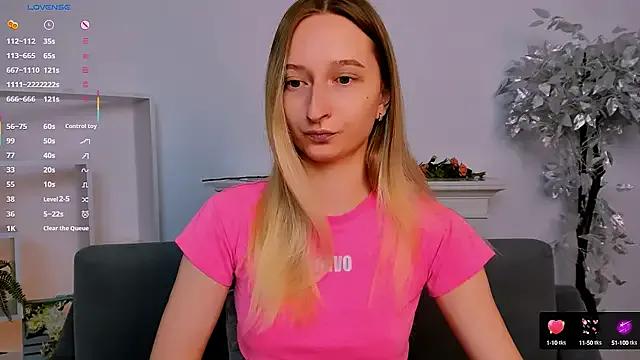 _Ri_na_ from StripChat