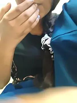 Aaradhna-hoy from StripChat is Freechat