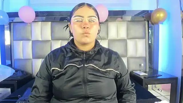 abbiecollins_js from StripChat is Freechat