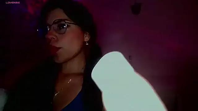 Adararose1 from StripChat