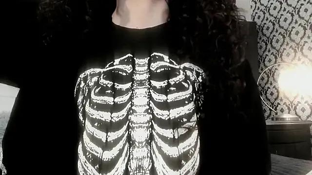 Adeelinee from StripChat