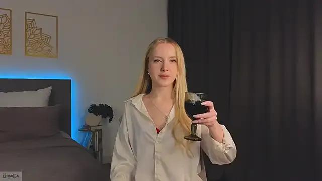 Checkout girls naked models with similar nickname. Cute sexy Free Models.