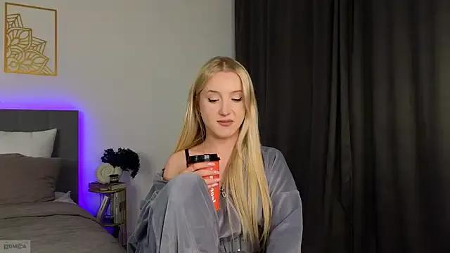 adele_armass from StripChat is Freechat