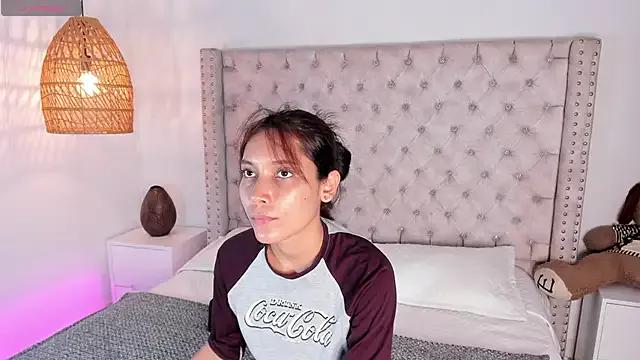 AdharaMancinii from StripChat is Freechat