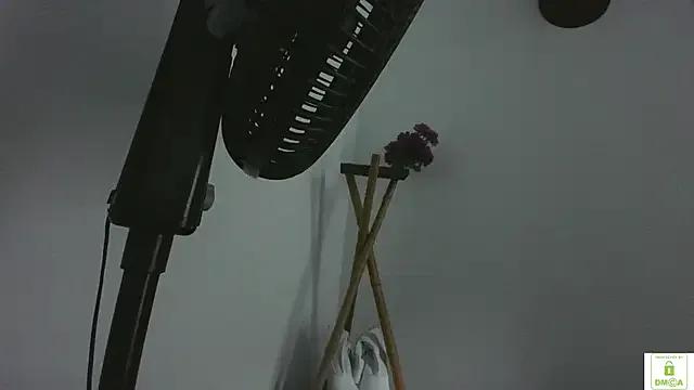 adrianax28 from StripChat is Freechat