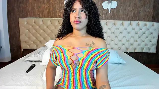 AfricaBell from StripChat is Freechat