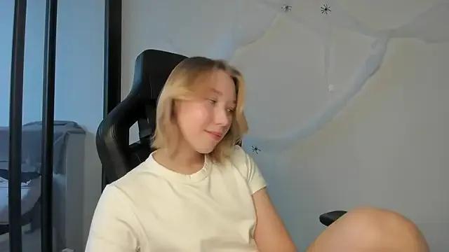 Agatha_May from StripChat is Freechat