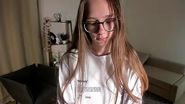 Checkout girls naked models with similar nickname. Cute sexy Free Models.