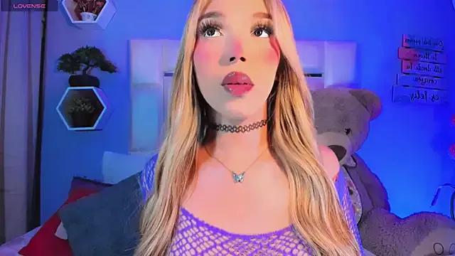 Aileen_18 from StripChat is Freechat