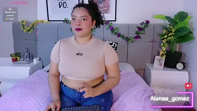 Alanaa_Gomez from StripChat