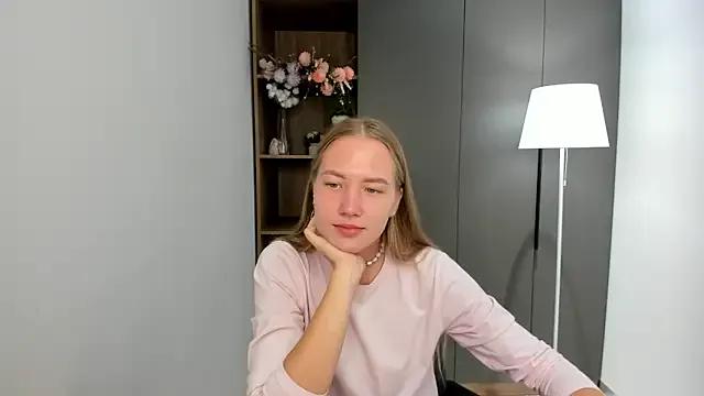 Checkout girls naked models with similar nickname. Cute sexy Free Models.